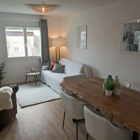 Au rue de la fleuriée Appartamento Saint-Apollinaire  Esterno foto